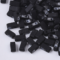 2-Hole Glass Seed Beads, Rubberized Style, Rectangle, Black, 4.5~5.5x2x2~2.5mm, Hole: 0.5~0.8mm(SEED-S023-31B-01)