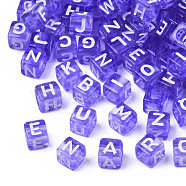 perles acryliques transparents, cube avec des lettres mélangées aléatoires blanches, bleu violet, 6x6x6 mm, trou: 3.5 mm(X1-TACR-ywc0001-01E)