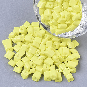 6/0 Baking Paint Glass Seed Beads, Oblique Cut Beads, Opaque Colours, Champagne Yellow, 6/0, 4~8x3.5~4.5x2.5~3mm, Hole: 0.9mm, about 5000pcs/bag