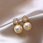 Round Alloy Stud Earrings, with Rhinestone & Imitation Pearl, Golden, Creamy White, 20x10mm(FS-WGEAF4B-01)