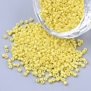 Glass Cylinder Beads, Seed Beads, Baking Paint, Round Hole, Yellow, 1.5~2x1~2mm, Hole: 0.8mm, about 8000pcs/bag, about 85~95g/bag(SEED-Q036-01A-D29)