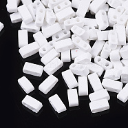 2-Hole Glass Seed Beads, Rubberized Style, Rectangle, White, 4.5~5.5x2x2~2.5mm, Hole: 0.5~0.8mm(SEED-S023-31B-12)
