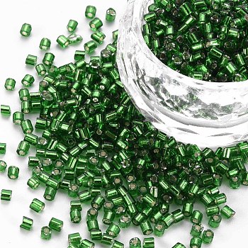 8/0 Glass Bugle Beads, Silver Lined, Green, 2.5~3x2.5mm, Hole: 1mm, about 15000pcs/pound