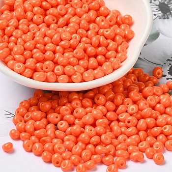 6/0 Opaque Baking Paint Glass Seed Beads, Teardrop, Tomato, 4.5~5x4x3~3.5mm, Hole: 0.9mm, about 5625Pcs/Pound