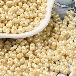 Baking Paint Glass Seed Beads, Peanut, Antique White, 5.5~6x3~3.5x3mm, Hole: 1~1.2mm, about 4000pcs/pound(SEED-K009-01A-03)