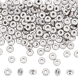 200Pcs 304 Stainless Steel Beads, Disc/Flat Round, Stainless Steel Color, 6x2mm, Hole: 2mm(STAS-UN0025-24)