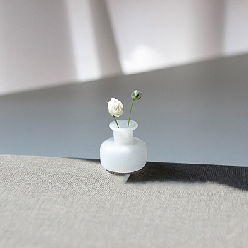 Miniature Glass Vase Bottles, Micro Landscape Garden Dollhouse Accessories, Photography Props Decorations, White, 19x17mm