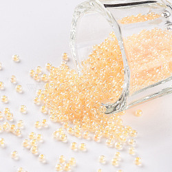 11/0 Grade A Round Glass Seed Beads, Transparent Inside Colours, Luster Plated, Gold, 2.3x1.5mm, Hole: 1mm, about 48500pcs/pound(SEED-N001-F-231)