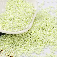 Baking Paint Glass Seed Beads, Cylinder, Mint Cream, 2x1.5mm, Hole: 1mm, about 5599pcs/50g(X-SEED-S042-15B-24)