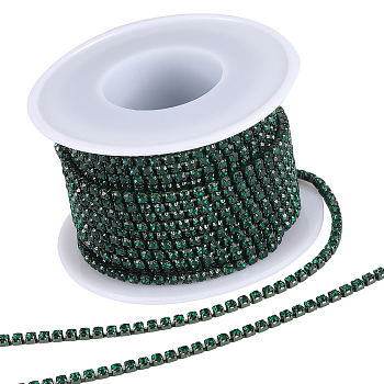 1 Roll Electrophoresis Iron Rhinestone Strass Chains, Rhinestone Cup Chains, with Spool, Emerald, SS8.5, 2.4~2.5mm, about 10 Yards/roll
