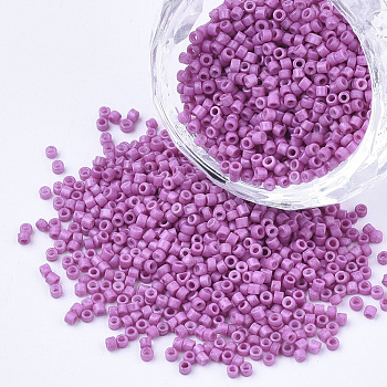 Baking Paint Cylinder Seed Beads, Uniform Size, Violet, 1.5~2x1~2mm, Hole: 0.8mm, about 4000pcs/bag, about 50g/bag